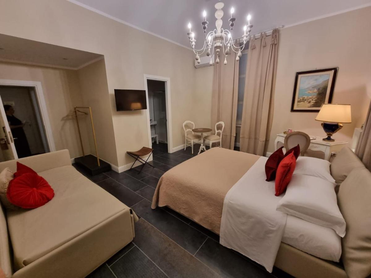 Ex Voto Guest House ナポリ エクステリア 写真