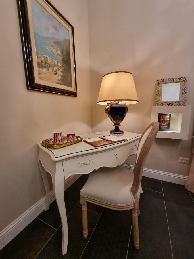 Ex Voto Guest House ナポリ エクステリア 写真