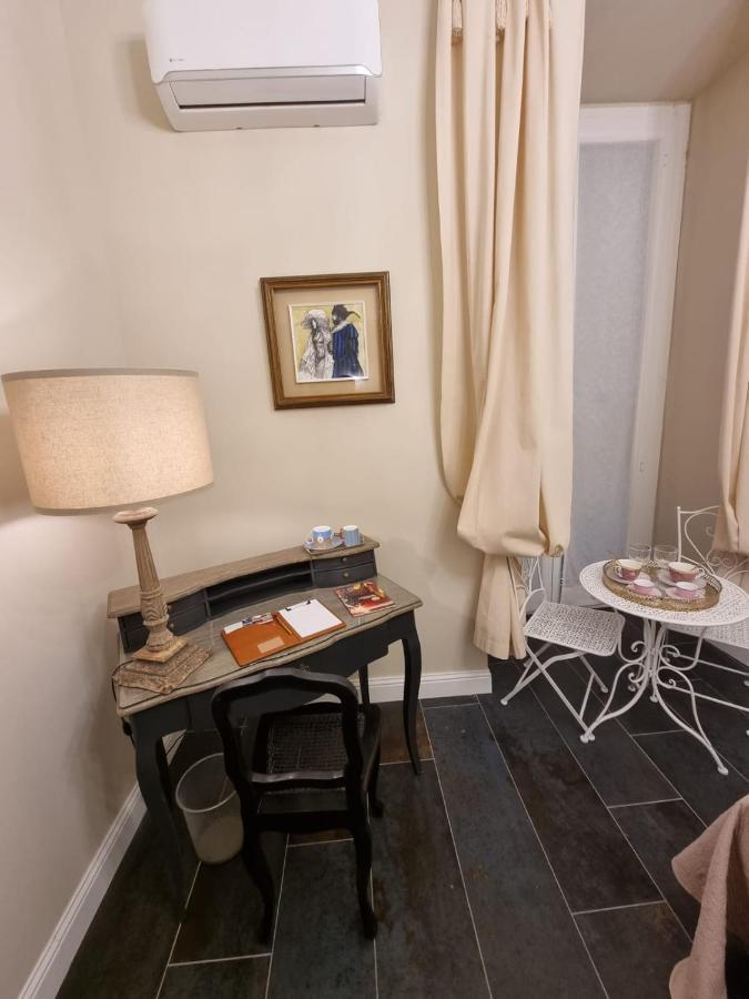 Ex Voto Guest House ナポリ エクステリア 写真